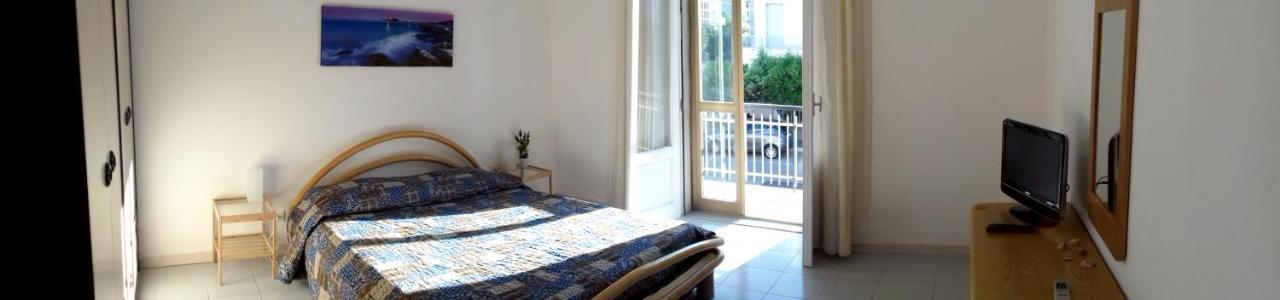 2 Bedrooms Appartement At Pescara 300 M Away From The Beach With Balcony And Wifi Экстерьер фото