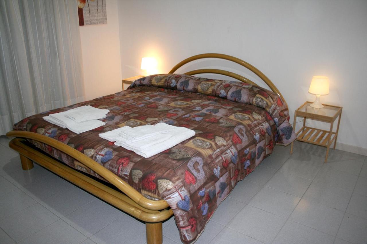 2 Bedrooms Appartement At Pescara 300 M Away From The Beach With Balcony And Wifi Экстерьер фото