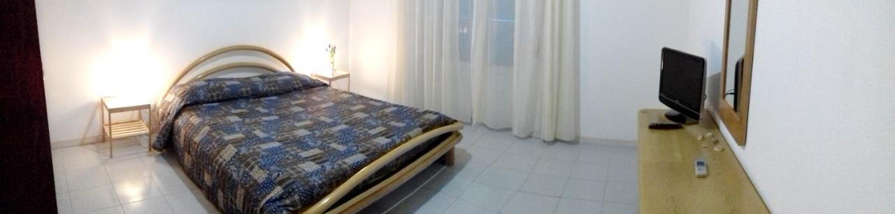 2 Bedrooms Appartement At Pescara 300 M Away From The Beach With Balcony And Wifi Экстерьер фото