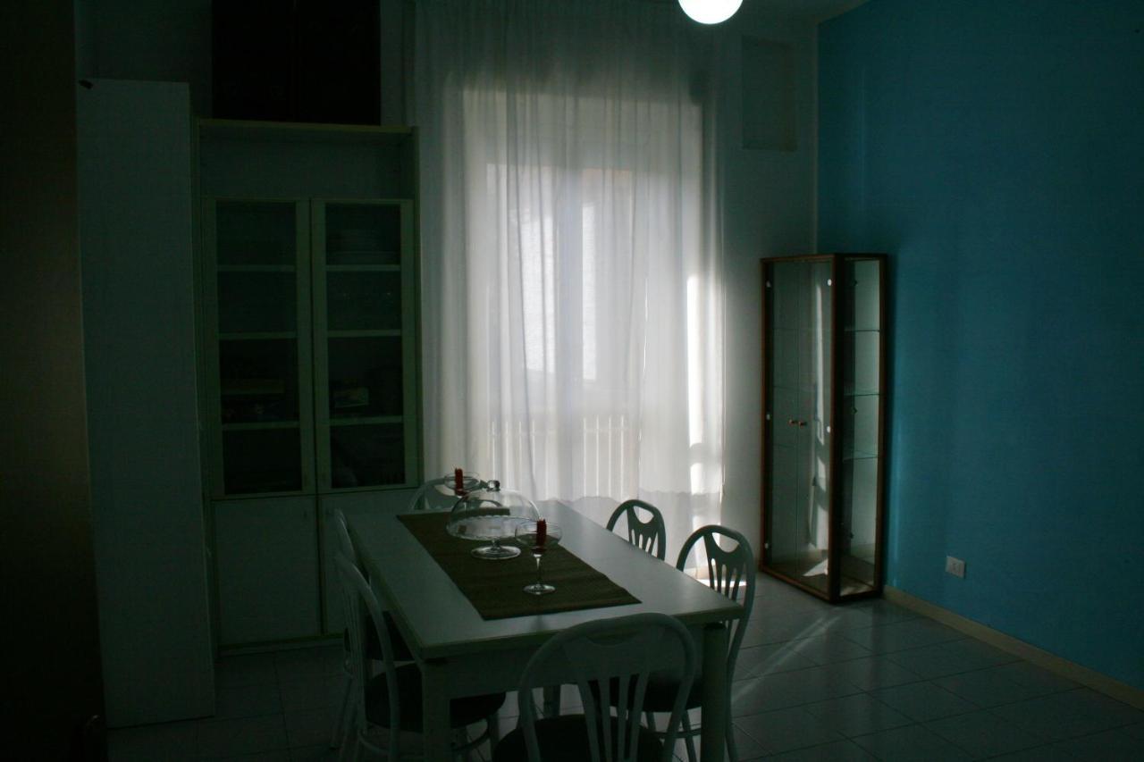2 Bedrooms Appartement At Pescara 300 M Away From The Beach With Balcony And Wifi Экстерьер фото