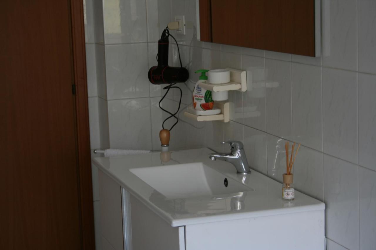 2 Bedrooms Appartement At Pescara 300 M Away From The Beach With Balcony And Wifi Экстерьер фото