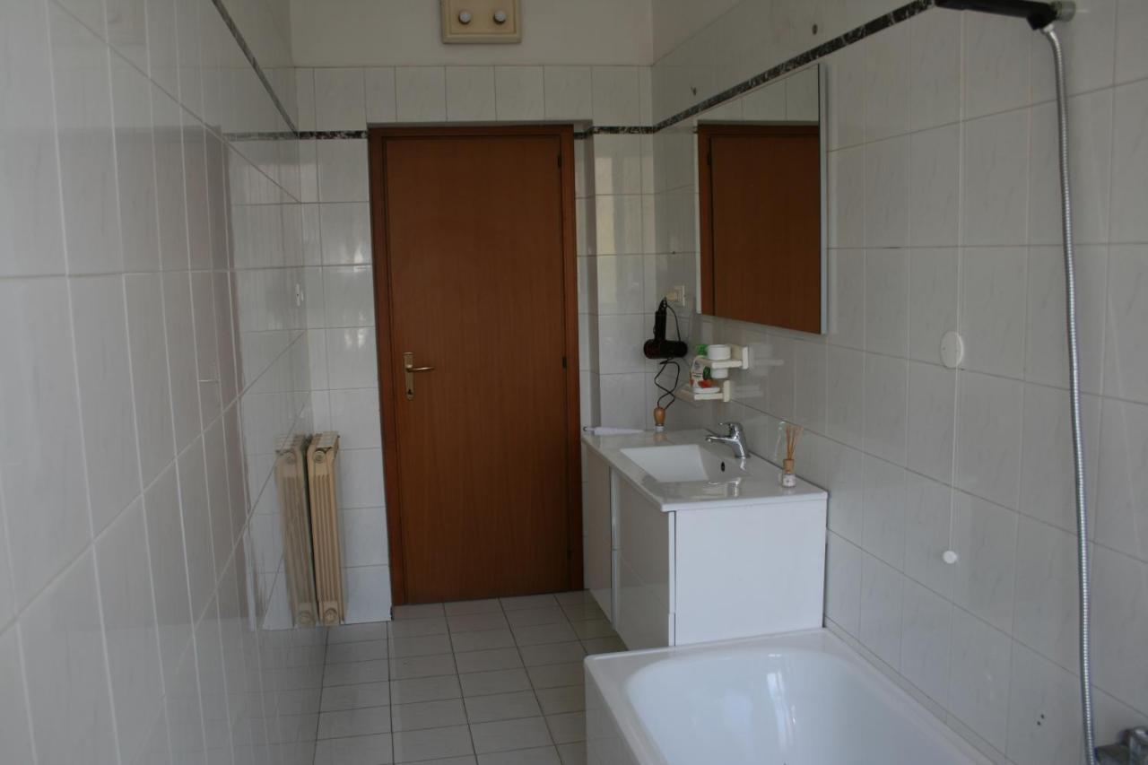 2 Bedrooms Appartement At Pescara 300 M Away From The Beach With Balcony And Wifi Экстерьер фото